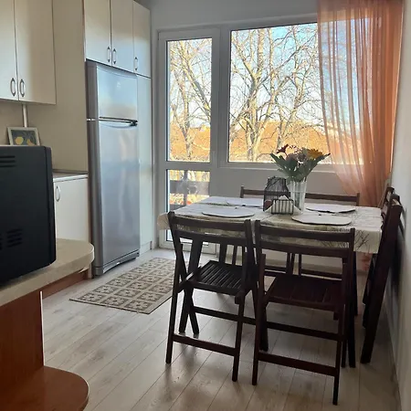 Διαμέρισμα Cosy In The Heart Of *