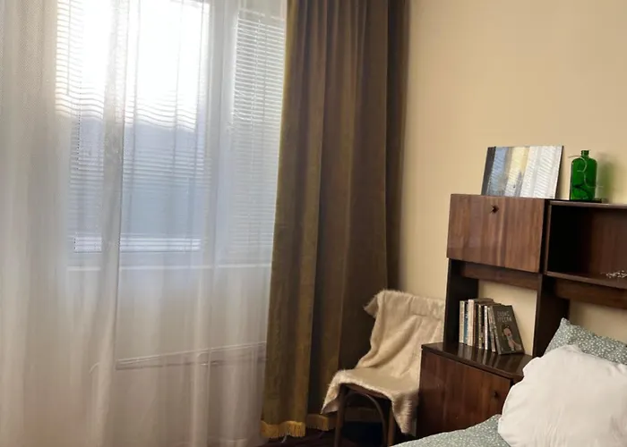 Апартаменты Cosy In The Heart Of *